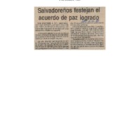 La Prensa Libre Salvadoreños festejan el acuerdo de paz logrado.pdf